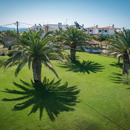 Molino Villa นิกิติ ภายนอก รูปภาพ